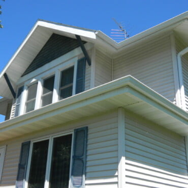 What Are Seamless Gutters