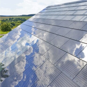 Solar Shingles vs Solar Panels